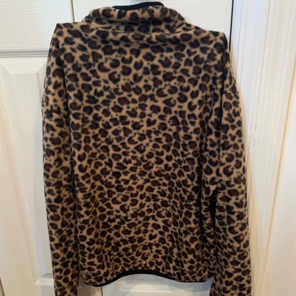 Leopard fleece pullover - Picture 3 of 3